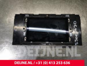 Gebruikte Display Multi Media regelunit Mercedes Sprinter 5t 515 CDI 2.0 D RWD Prijs € 605,00 Inclusief btw aangeboden door van Deijne Onderdelen Uden B.V.