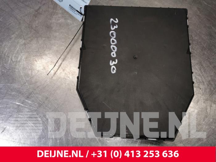 Gebruikte BCM Mercedes Sprinter 5t 515 CDI 2.0 D RWD Prijs € 181,50 Inclusief btw aangeboden door van Deijne Onderdelen Uden B.V.