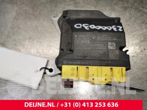 Gebruikte Airbag Module Mercedes Sprinter 5t 515 CDI 2.0 D RWD Prijs € 181,50 Inclusief btw aangeboden door van Deijne Onderdelen Uden B.V.