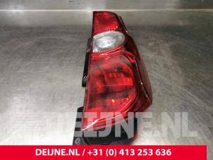Opel Combo Rücklicht rechts O167914 foto 2
