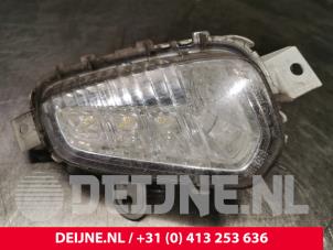 Gebruikte Dagrijverlichting rechts Volvo V40 (MV) 2.0 D2 16V Prijs € 50,00 Margeregeling aangeboden door van Deijne Onderdelen Uden B.V.