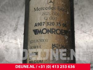Mercedes Sprinter Rear shock absorber, left O167926 photo 3