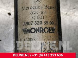Mercedes Sprinter Rear shock absorber, right O167927 photo 3