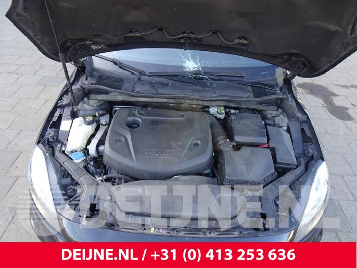 Gebruikte Motor Volvo V40 (MV) 2.0 D2 16V Prijs € 1.650,00 Margeregeling aangeboden door van Deijne Onderdelen Uden B.V.