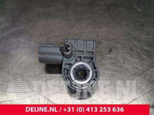 Volvo V40 Airbag sensor O168029 photo 2