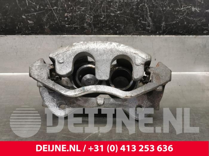 Peugeot Expert Remklauw (Tang) rechts-voor O168282