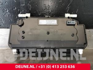 Renault Master Tacho - Kombiinstrument KM O168395 foto 2