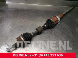 Gebruikte Homokineetas rechts-voor Volvo XC60 II (UZ) 2.0 B5 Mild Hybrid Geartronic 16V AWD Prijs € 400,00 Margeregeling aangeboden door van Deijne Onderdelen Uden B.V.