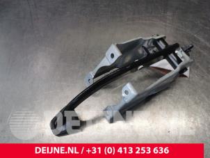 Opel Vivaro Rempedaal O168826 foto 2