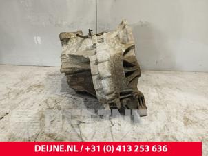 Volvo V60 Gearbox O168956 photo 2