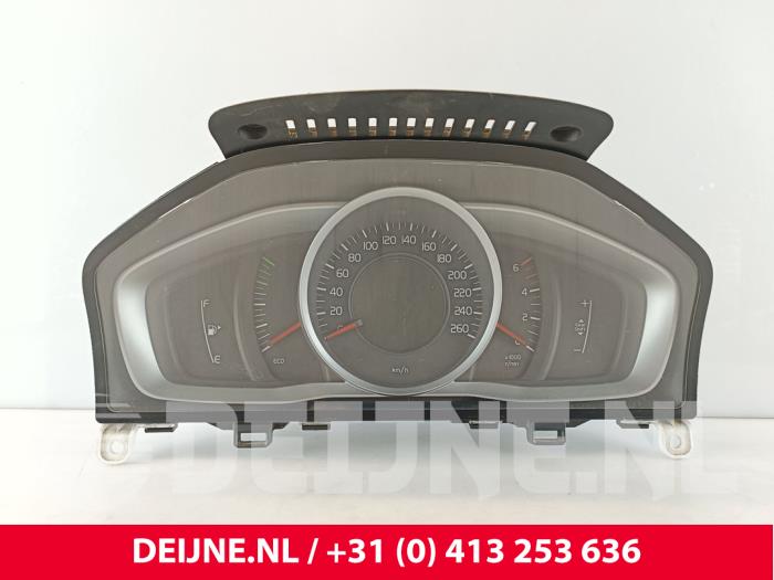 Volvo V60 Tacho - Kombiinstrument KM O168980
