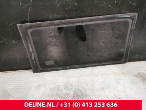Volkswagen Transporter Ruit Laaddeur zijkant O169076 foto 2