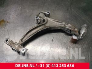 Volvo V60 Front lower wishbone, left O169220 photo 3