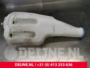 Mercedes Sprinter Front windscreen washer reservoir O169421 photo 3