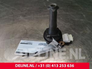 Volvo V50 Ignition coil O169547 photo 3