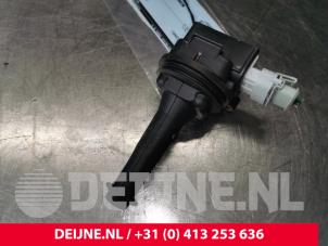 Volvo V50 Ignition coil O169547 photo 2