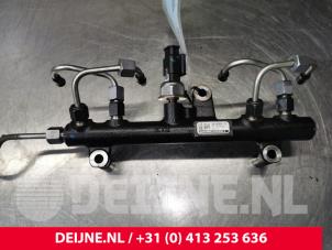 Citroen Jumpy Fuel injector nozzle O169559 photo 2