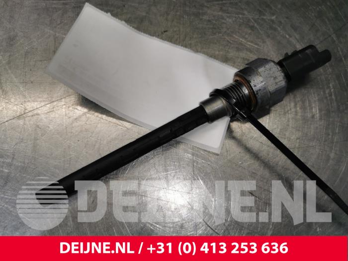 Gebruikte Oliepeil sensor Citroen Jumpy (G9) 2.0 HDiF 16V 125 Prijs € 24,20 Inclusief btw aangeboden door van Deijne Onderdelen Uden B.V.