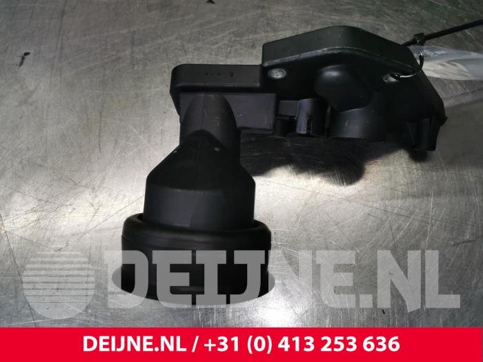Volkswagen Crafter Oil fill pipe O169579