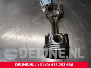 Volkswagen Crafter Piston O169589 photo 3