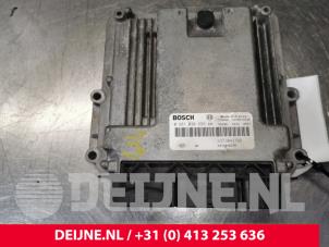 Renault Kangoo Engine management computer O169600 photo 3