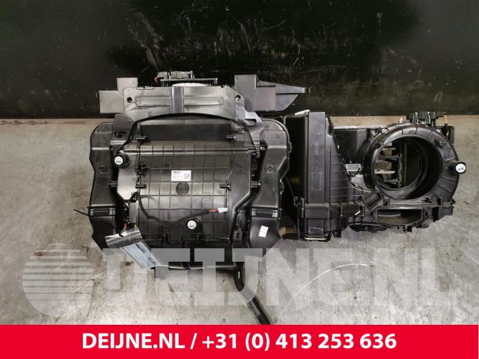Mercedes Vito Kachelhuis O169609