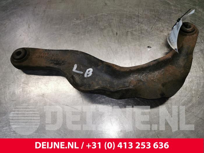 Volvo V60 Draagarm boven links-achter O169624
