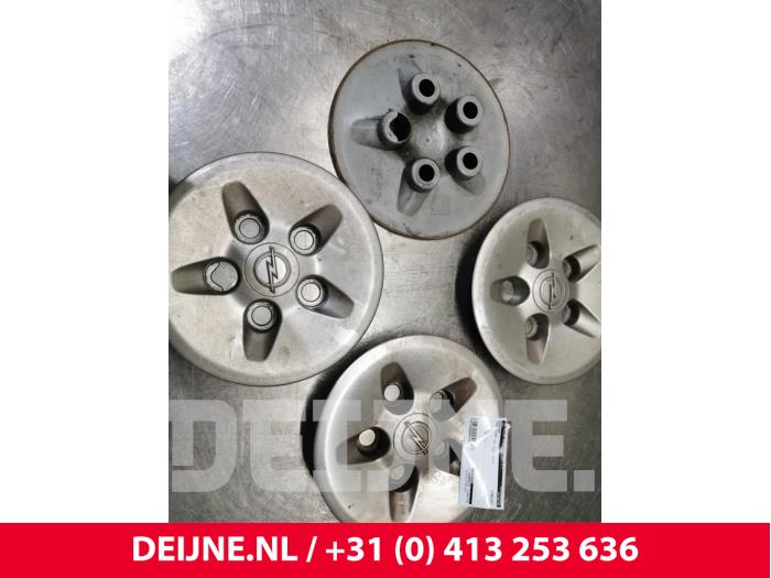Opel Combo Radkappe O169637