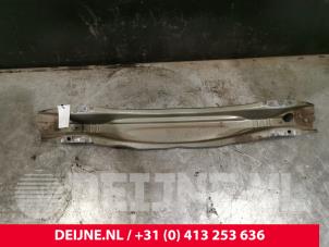 Volvo XC60 Bumperframe achter O169921 foto 3
