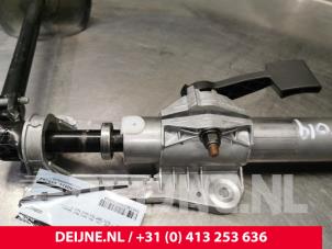 Iveco New Daily Lenksäule Gehäuse O169934 foto 3
