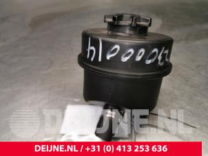 Iveco New Daily Lenkkraftverstärker Ölbehälter O169939 foto 2