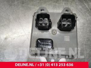 Ford Transit Voorgloei Relais O169963 foto 2