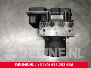 BMW 5-Serie ABS Pomp O170097 foto 2