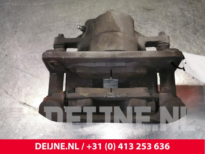 Citroen Berlingo Remklauw (Tang) links-voor O170068