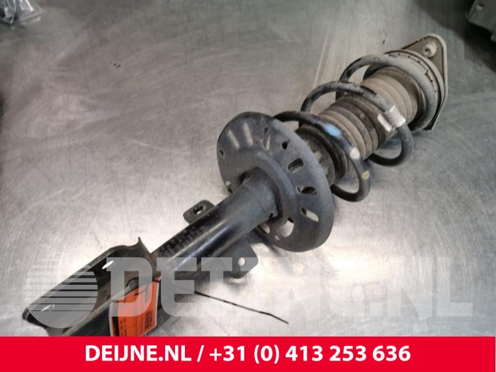 Citroen Berlingo Schokdemperpoot links-voor O170076