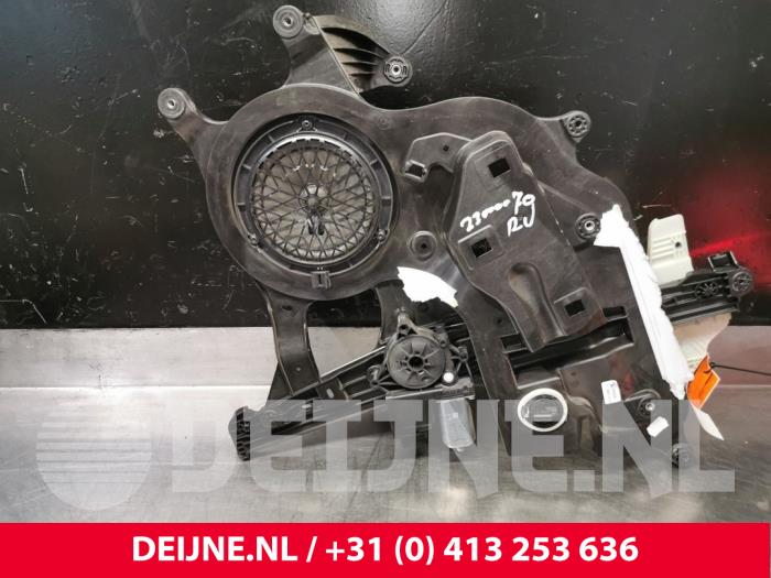 Citroen Berlingo Ruitmechaniek 2Deurs rechts-voor O170092