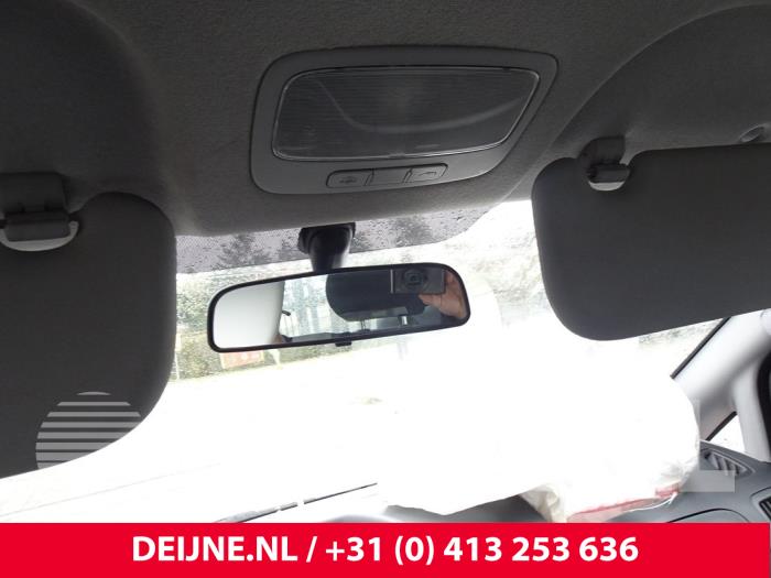 Hyundai H300 Binnenspiegel O170128