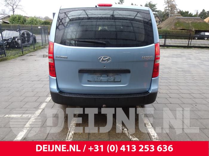 Hyundai H300 Ruitenwissermotor achter O170175