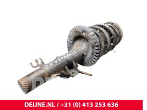 Volkswagen Transporter Schokdemperpoot links-voor O170333 foto 3