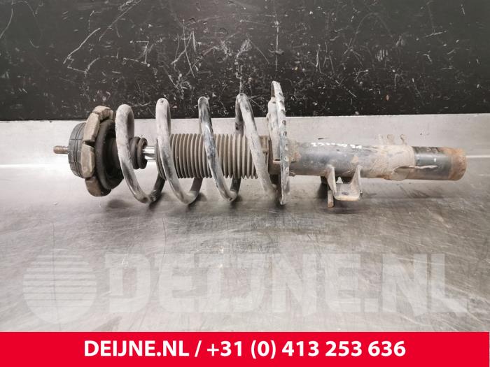 Volkswagen Transporter Front shock absorber rod, right O170334