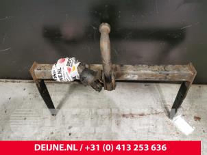 Volkswagen Transporter Anhängerkupplung O170345 foto 2