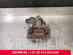 Volvo XC60 Remklauw (Tang) links-achter O170423 foto 3