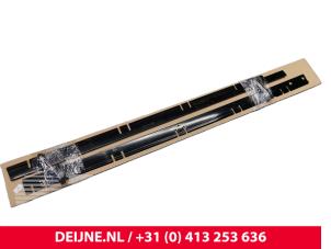 Volvo XC70 Sideskirt left+right O170495 photo 4