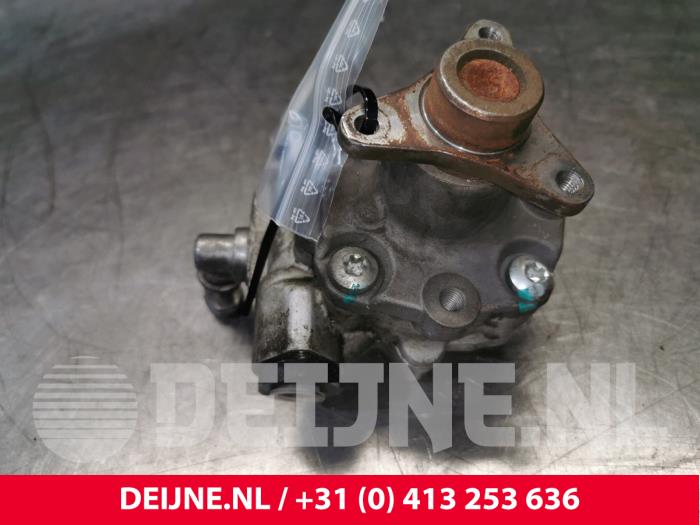 Gebruikte Servopomp Opel Movano 2.3 CDTi 16V FWD Prijs € 133,10 Inclusief btw aangeboden door van Deijne Onderdelen Uden B.V.