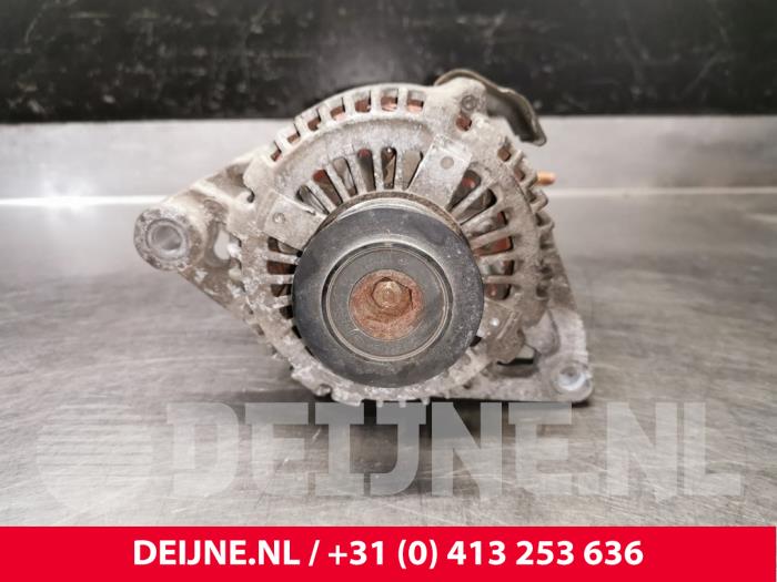 Gebruikte Dynamo Hyundai H-300 2.5 CRDi Prijs € 48,40 Inclusief btw aangeboden door van Deijne Onderdelen Uden B.V.