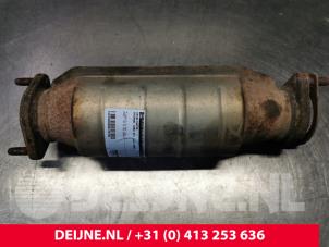 Hyundai H300 Catalytic converter O170782 foto 2
