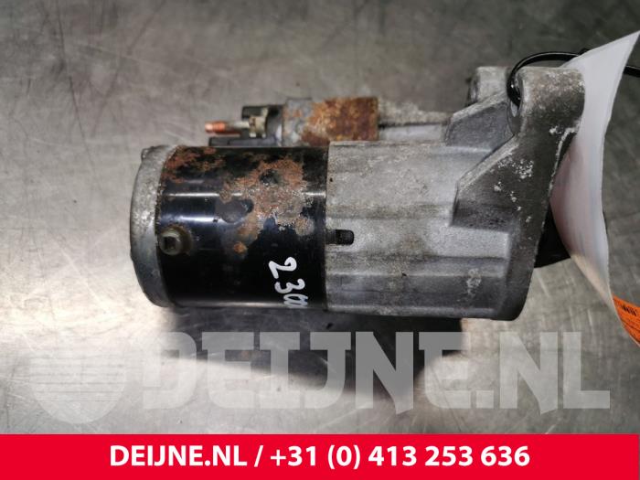 Opel Vivaro Startmotor O170833