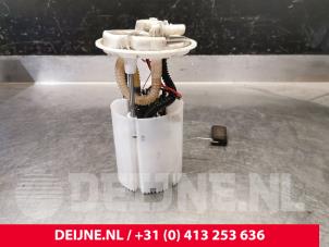 Gebruikte Brandstofpomp Elektrisch Opel Vivaro 1.6 CDTI 90 Prijs € 90,75 Inclusief btw aangeboden door van Deijne Onderdelen Uden B.V.