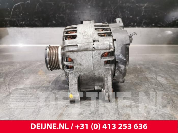 Gebruikte Dynamo Toyota ProAce City 1.2 VVT-i 110 Prijs € 181,50 Inclusief btw aangeboden door van Deijne Onderdelen Uden B.V.