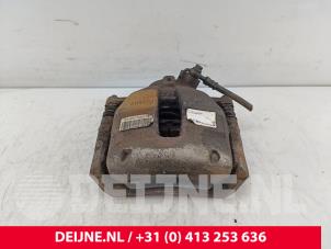 Toyota Pro-Ace City Front brake calliper, left O170897 photo 2